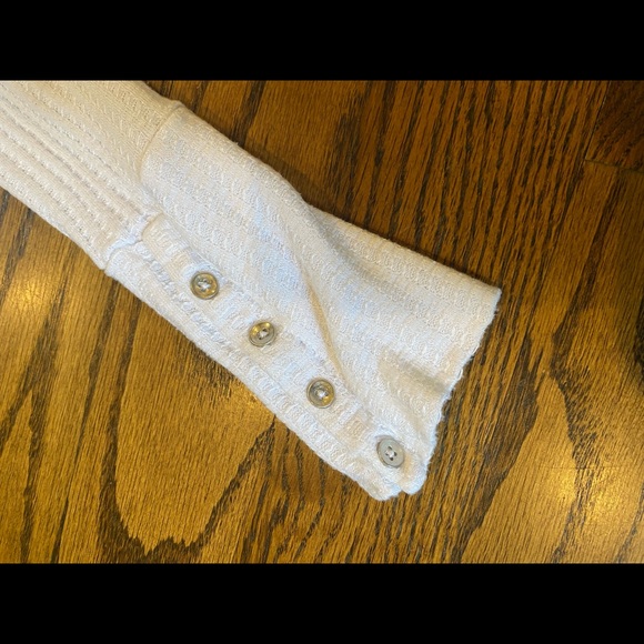 Chaser waffle thermal button cuff - Picture 4 of 4